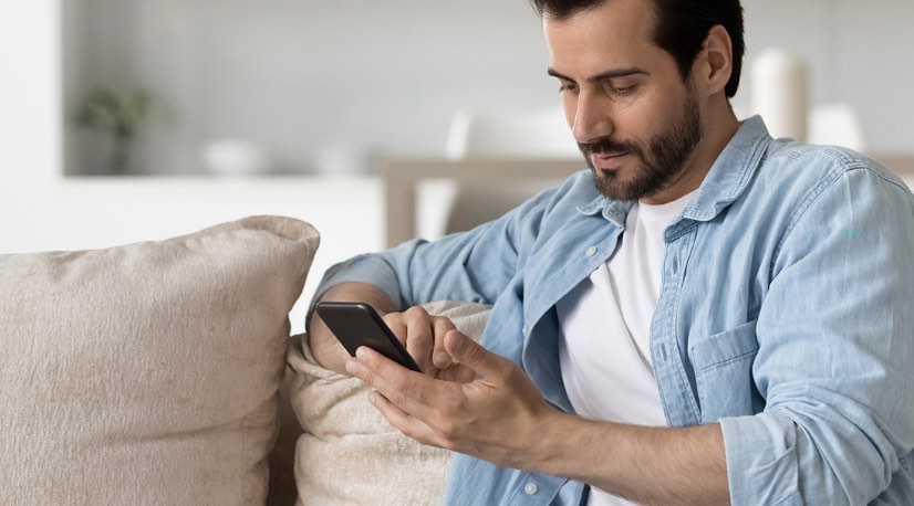 Registre a falta de energia por SMS na Enel