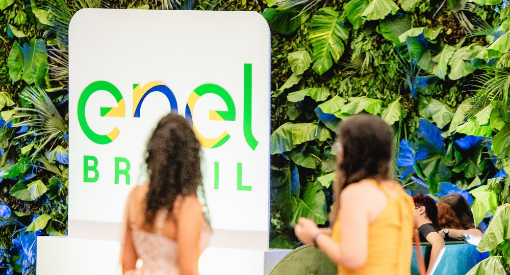 A Enel Brasil apoia os maiores eventos da moda nos três estados brasileiros onde atua A Enel Brasil apoia os maiores eventos da moda nos três estados brasileiros onde atua