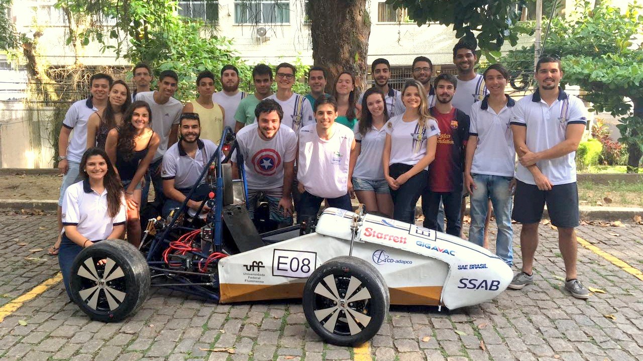 Projeto de carro elétrico desenvolvido por alunos da UFF